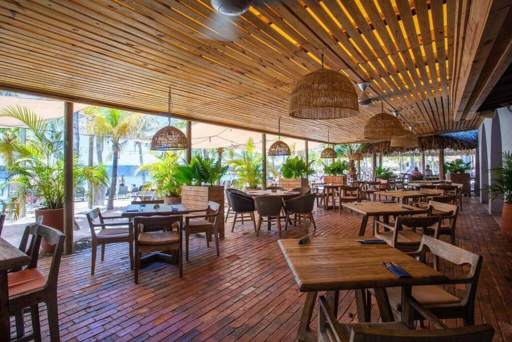 Blue Emerald Beachfront Blessing Willemstad Zewnętrze zdjęcie